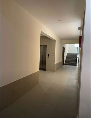  4 BHK Apartment at Arjunganj – for Sale