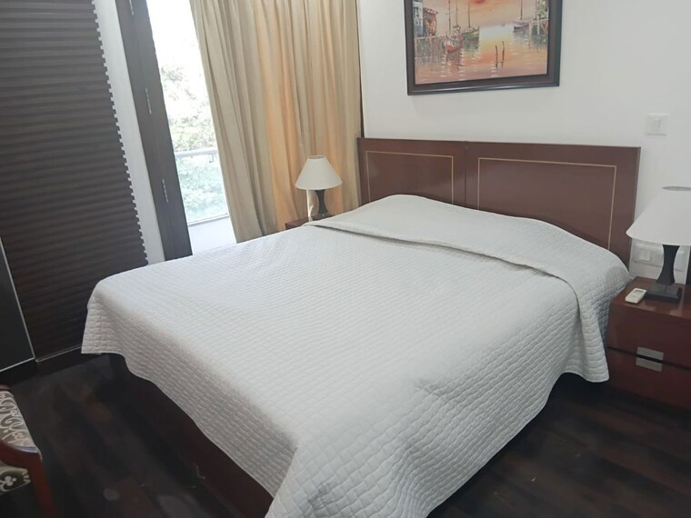 Bedroom, defence colony 3 Bedroom 1600 Sq.Ft. Builder Floor In Defence Colony Delhi 10703415
