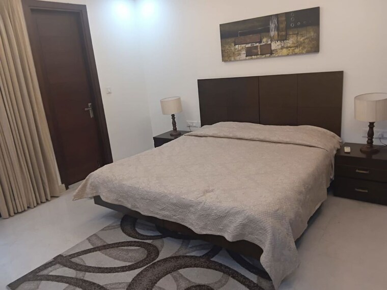 Bedroom, defence colony 3 Bedroom 1600 Sq.Ft. Builder Floor In Defence Colony Delhi 10703415