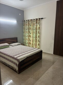 Plot For Sale in Sector 70