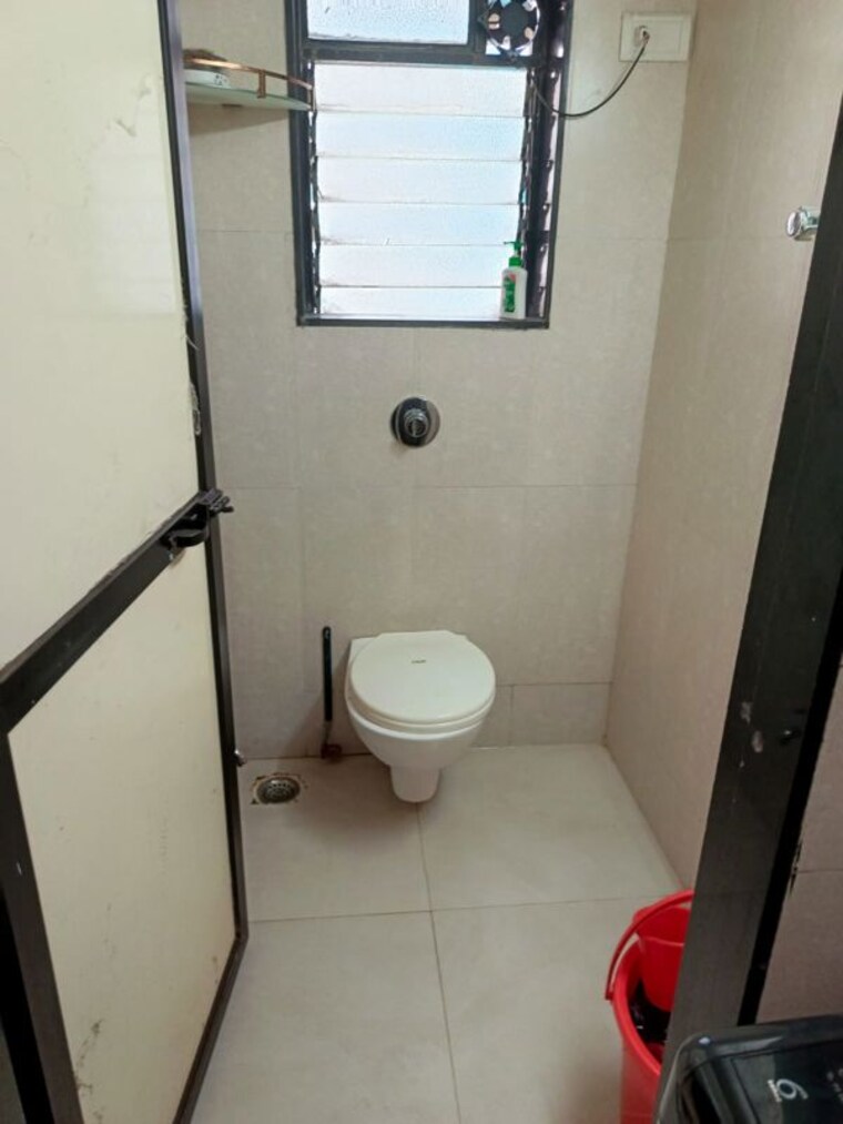 Bathroom, ashwa-coral-villa 1 Bedroom 550 Sq.Ft. Apartment In Goregaon East Mumbai 10703440