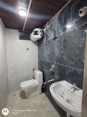 Team Area in 2 BHK Apartment at Vandana Flora, Hsr Layout – for Rent