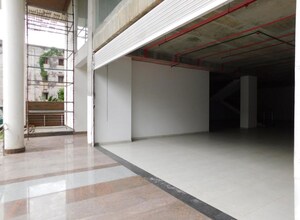 Room in  Showroom at Kanke – for Rent