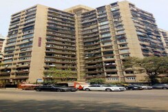 5 BHK +Apartment For Sale in Sunita Apartment Cuffe Parade