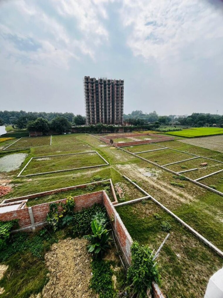 Garden, gangapur  1000 Sq.Ft. Plot In Gangapur Varanasi 10703489