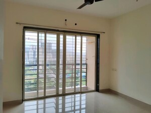 2 BHK Apartment For Rent in DB Parkwoods, Kasarvadavali