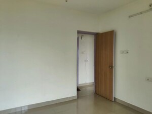 Room in 2 BHK Apartment at DB Parkwoods, Kasarvadavali – for Rent