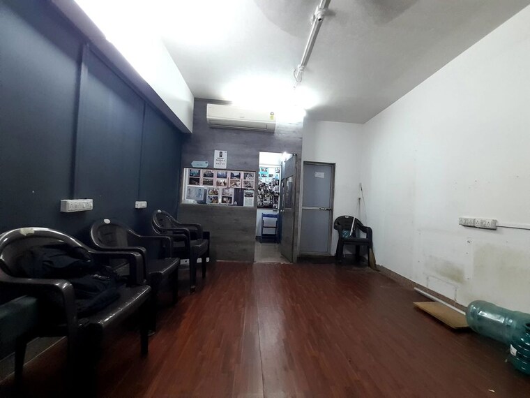 Team Area, goregaon west Commercial Office Space 450 Sq.Ft. In Goregaon West Mumbai 10703562