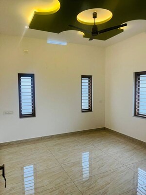 Room in 4 BHK Independent House at Mannuthy – for Sale