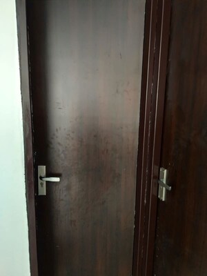 Furnished Amenities in 3 BHK Independent House at Sector 52 – for Rent