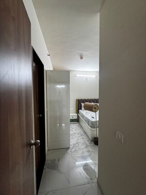 Room in 2 BHK Apartment at Bajaj Allianz House, Yerawada – for Rent