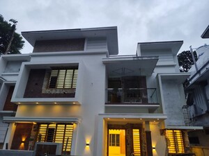 4 BHK Independent House For Sale in Mannuthy