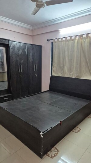 Bedroom in 2 BHK Apartment at Flower Valley Apartment, Wanowrie – for Rent