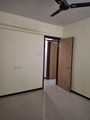 Room in 2 BHK Apartment at Jaydeep Park, Majiwada – for Sale