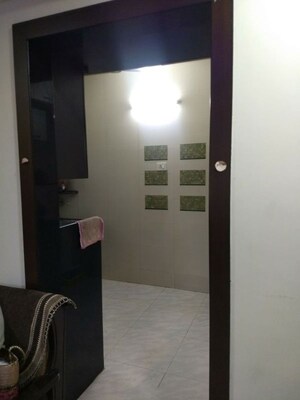 Room in 1 BHK Apartment at Sadguru Complex I, Goregaon East – for Rent