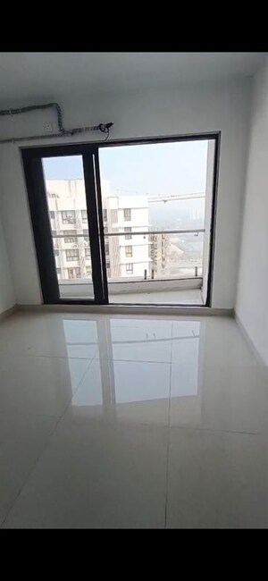 2 BHK Apartment For Rent in Sunteck City Avenue 1, Goregaon West