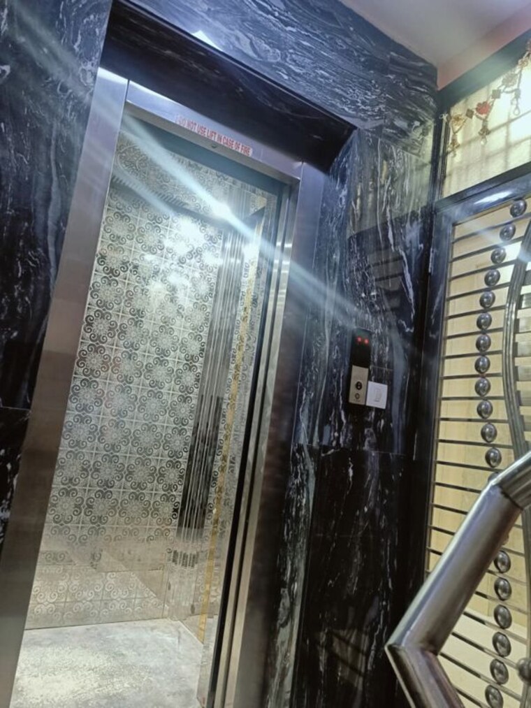 Balcony, govindpuri 2 Bedroom 541 Sq.Ft. Builder Floor In Govindpuri Delhi 10703811