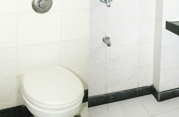 Bathroom, globe-heights Pg For Boys In Goregaon East 10703821