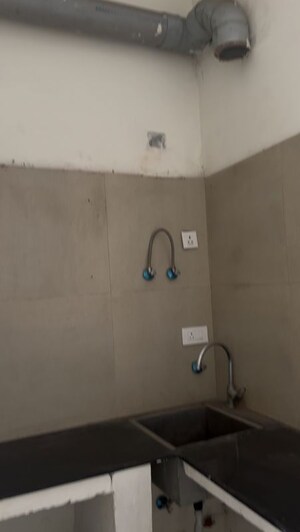 Kitchen in  Shop at Nabha – for Sale