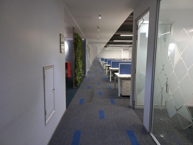 Team Area, race course road Commercial Office Space 2400 Sq.Ft. In Race Course Road Indore 10703882
