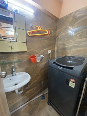 Furnished Amenities in 2 BHK Apartment at Siddhi Highland Park, Kolshet Road – for Rent