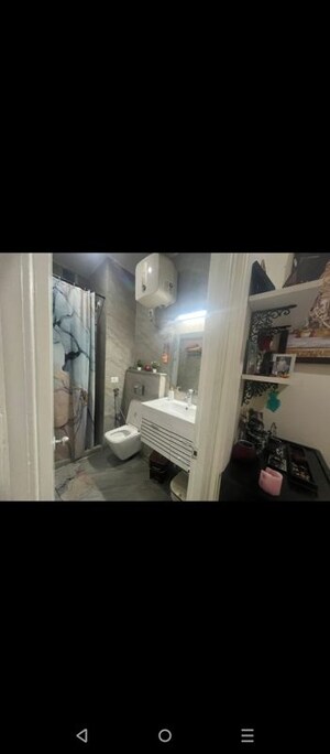 Bathroom in 3.5 BHK Apartment at Emaar Emerald Estate, Sector 65 – for Sale