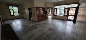 3 BHK Independent House For Rent in Sector 8