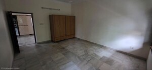 Room in 3 BHK Independent House at Sector 8 – for Rent