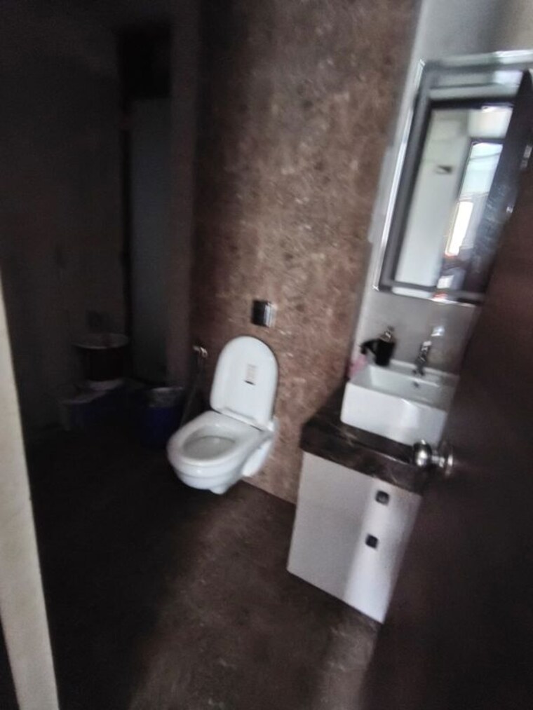 Bathroom, bhoomi-samarth 1 Bedroom 351 Sq.Ft. Apartment In Goregaon East Mumbai 10703924