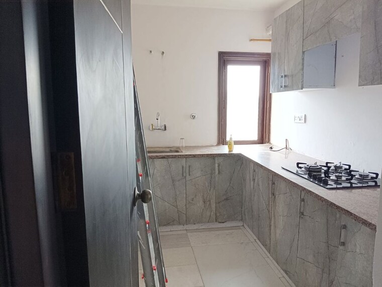 Bathroom, the-3c-lotus-300 3 Bedroom 3650 Sq.Ft. Apartment In Sector 107 Noida 10703948