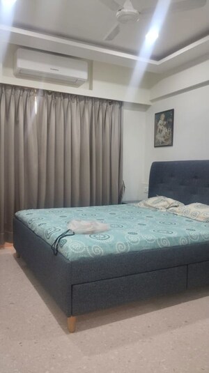 Bedroom in 3 BHK Apartment at Chembur – for Rent