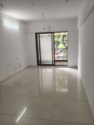 Room in 2 BHK Apartment at Jaydeep Park, Majiwada – for Sale