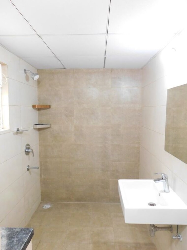 Bathroom, eipl-corner-stone 3 Bedroom 2350 Sq.Ft. Apartment In Gandipet Hyderabad 10703982