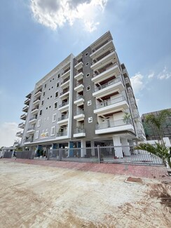 3 BHK +Apartment For Sale in CM Town Square