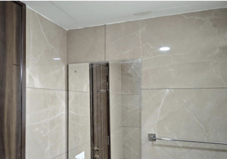Bathroom, adani-samsara-ivana 4 Bedroom 2800 Sq.Ft. Apartment In Sector 63 Gurgaon 10704005