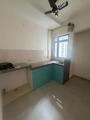 1 BHK Apartment For Rent in Piramal Vaikunth, Balkum Pada
