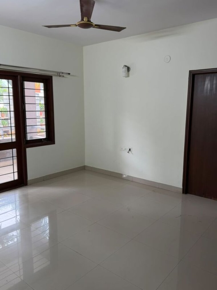 Room, vaishnavi-splendour 3 Bedroom 2200 Sq.Ft. Apartment In New Bel Road Bangalore 10704011