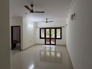 3 BHK Apartment For Rent in Vaishnavi Splendour, New Bel Road