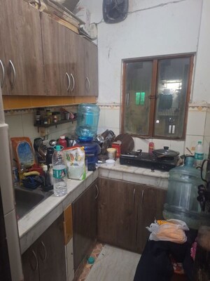 Kitchen in 1 RK Builder Floor at Lajpat Nagar 4 – for Rent