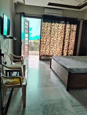 Bedroom in 2 BHK Independent House at Sector 7 – for Rent