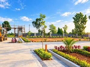  Plot – Exterior View View at Queens Road - for Sale