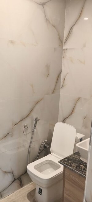 Bathroom in 1 RK Builder Floor at Sector 51 – for Rent