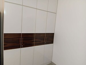 Furnished Amenities in 3 BHK Apartment at Mantri Webcity, Hennur Road – for Rent