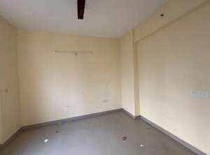 Room in 2 BHK Apartment at Eta Ii Greater Noida – for Rent