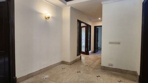 Room in 4 BHK Builder Floor at Shanti Niketan – for Rent