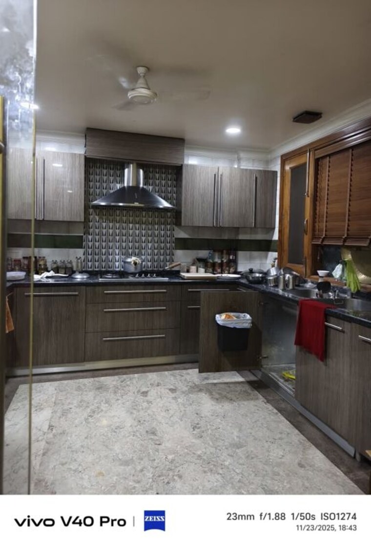 Kitchen, greater kailash ii 4 Bedroom 300 Sq.Yd. Builder Floor In Greater Kailash ii Delhi 10459229