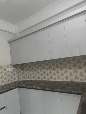 Kitchen in 2 BHK Independent House at RWA Apartments Sector 50, Sector 50 – for Rent