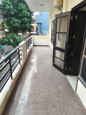 Balcony in 3 BHK Villa at Sector 23 – for Rent