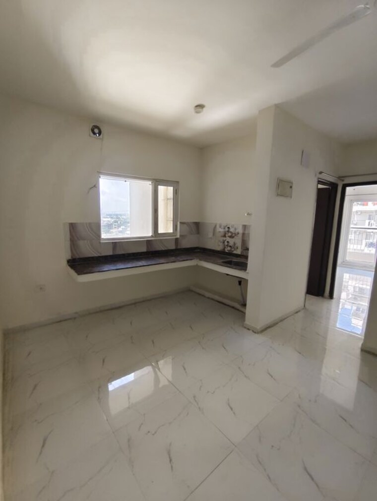 Bathroom, pivotal-riddhi-siddhi 2 Bedroom 587 Sq.Ft. Apartment In Sector 99 Gurgaon 10704155