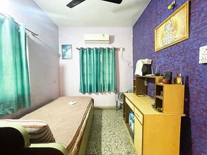 Team Area in 4 BHK Independent House at Hansol – for Sale